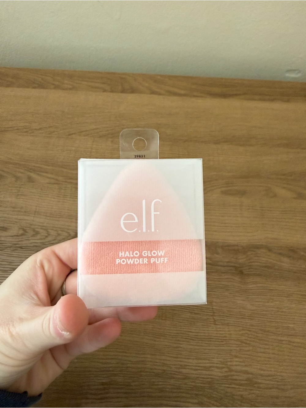 e.l.f. Halo Glow Powder Puff - Light Pink